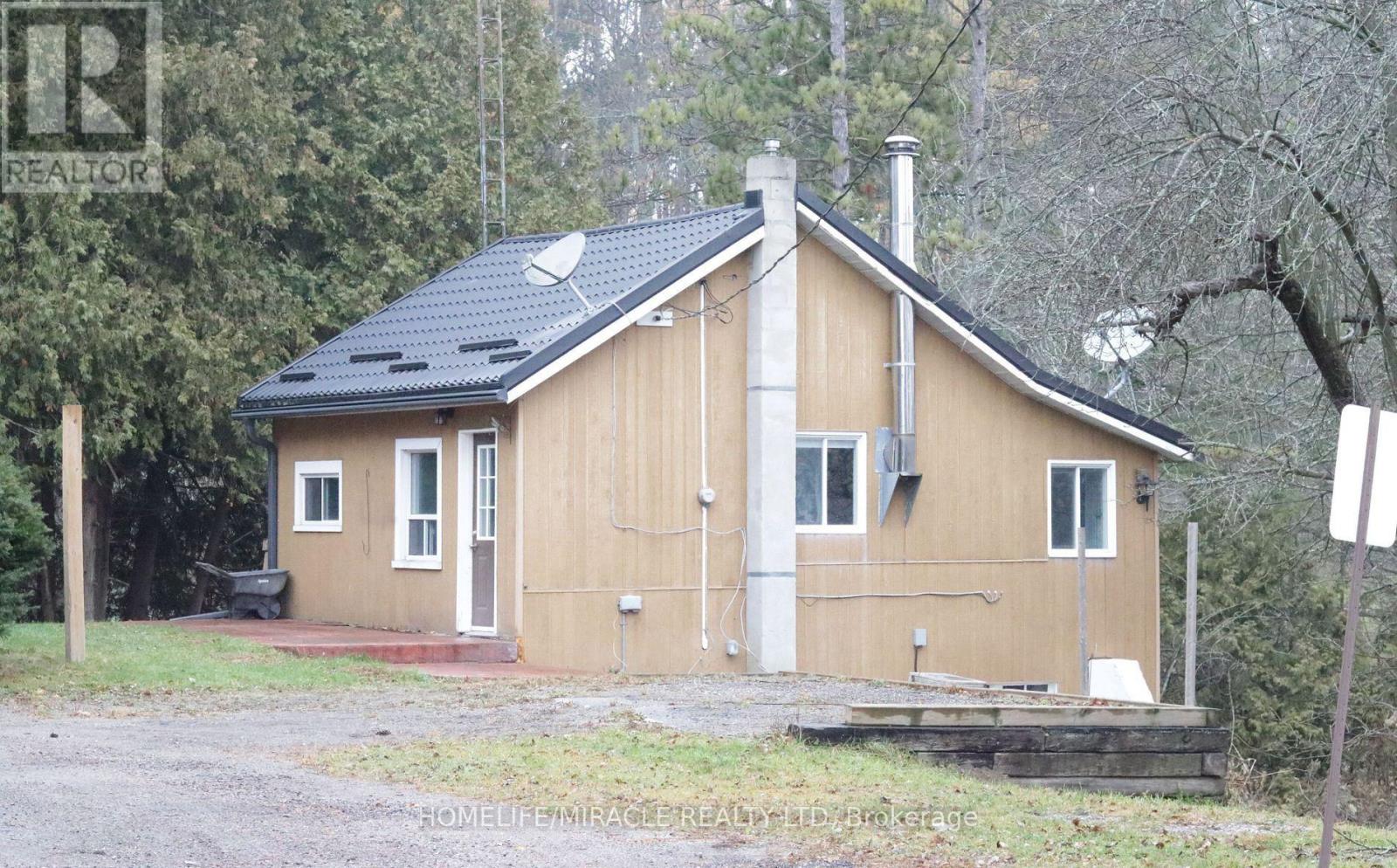 15685 Innis Lake Road, Caledon, Ontario  L7C 3A2 - Photo 3 - W12131153