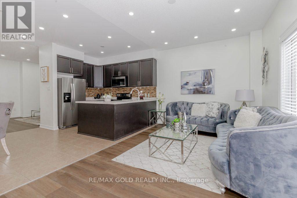 66 Crumlin Crescent, Brampton, Ontario  L6S 0E9 - Photo 15 - W12131190
