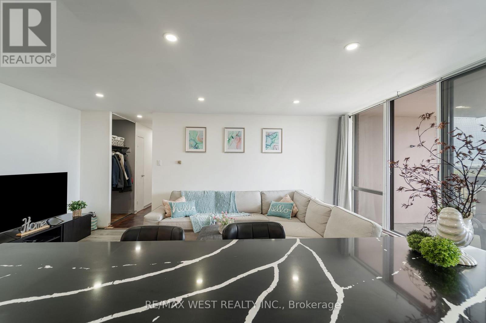 1001 - 1615 Bloor Street, Mississauga, Ontario  L4X 1S2 - Photo 12 - W12131223