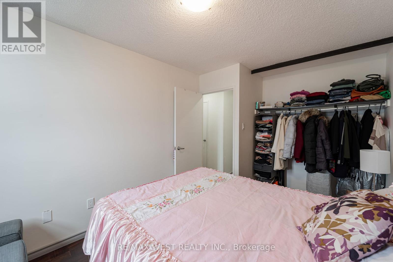 1001 - 1615 Bloor Street, Mississauga, Ontario  L4X 1S2 - Photo 24 - W12131223