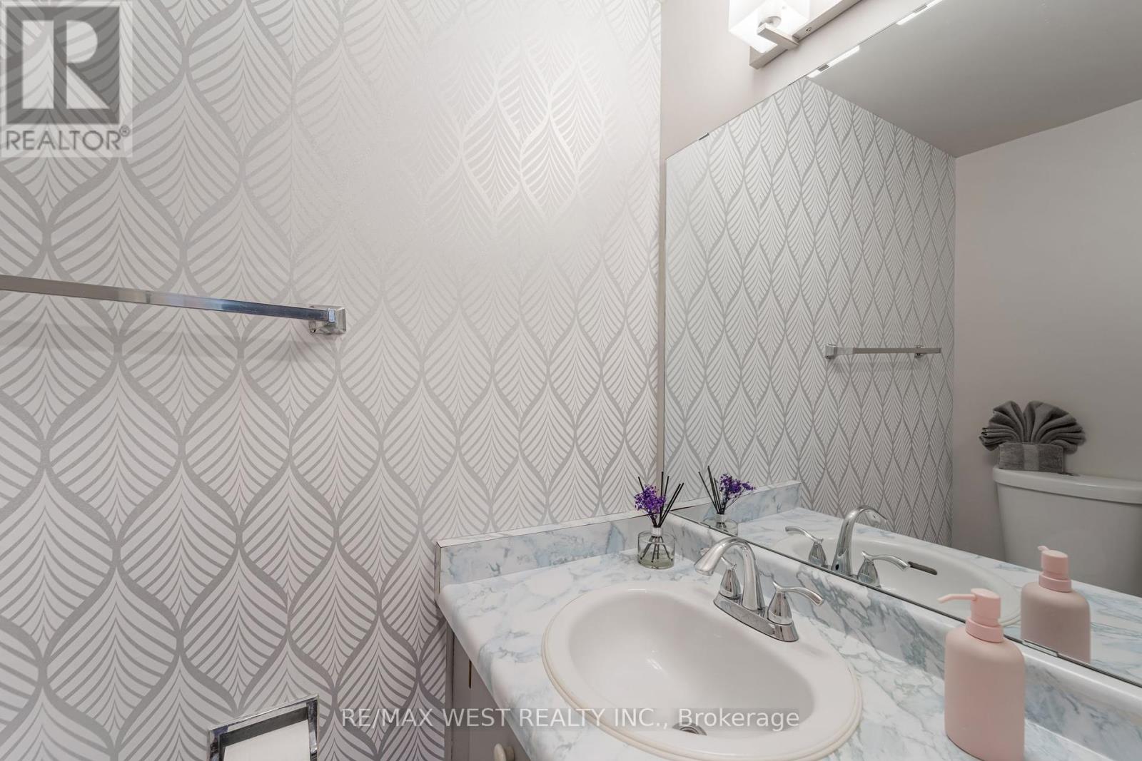 1001 - 1615 Bloor Street, Mississauga, Ontario  L4X 1S2 - Photo 35 - W12131223