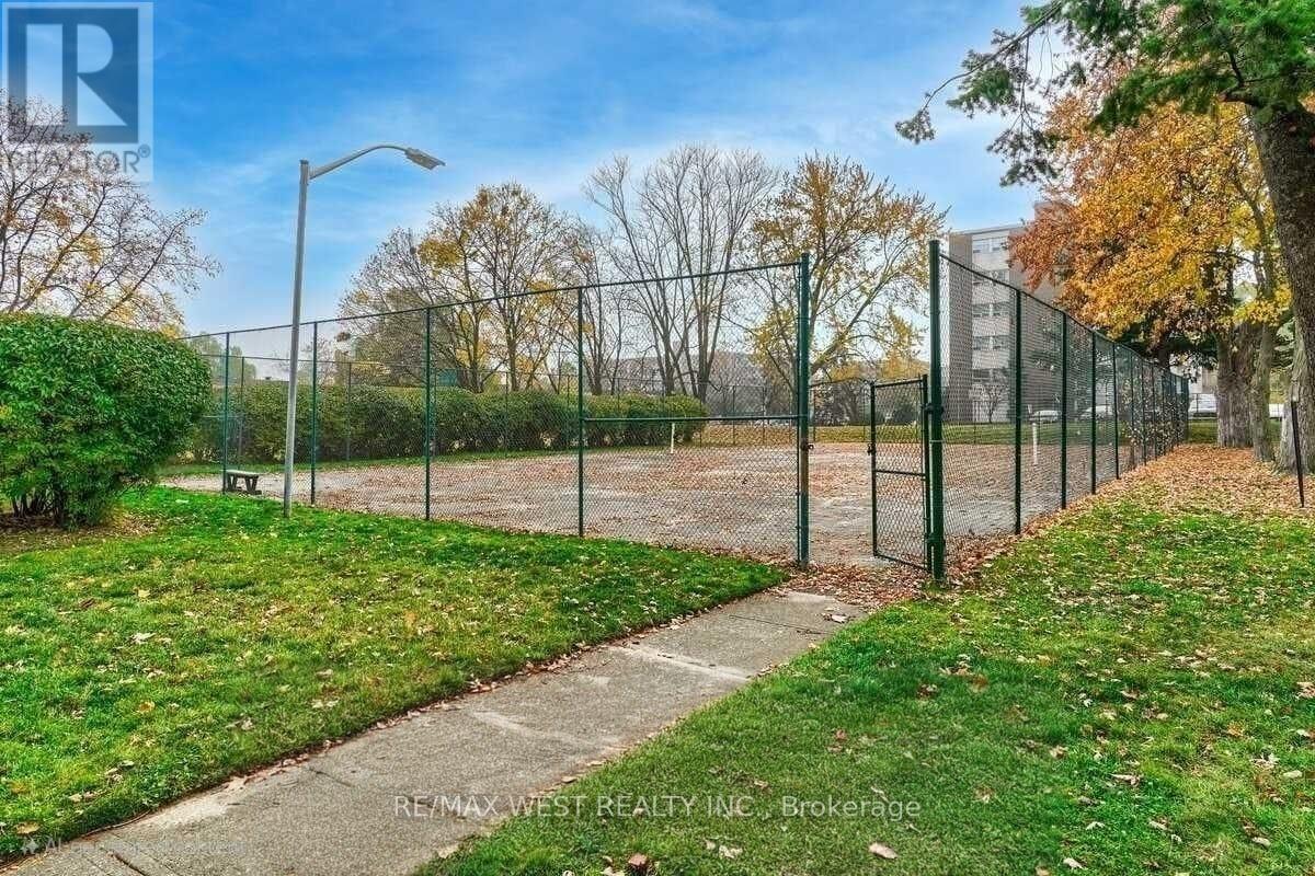 1001 - 1615 Bloor Street, Mississauga, Ontario  L4X 1S2 - Photo 47 - W12131223