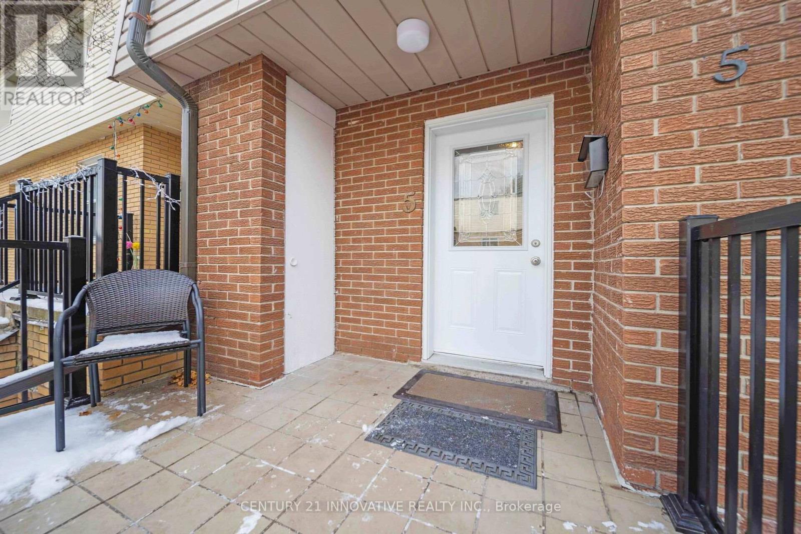 Property at 5 - 3175 KIRWIN AVENUE image 3