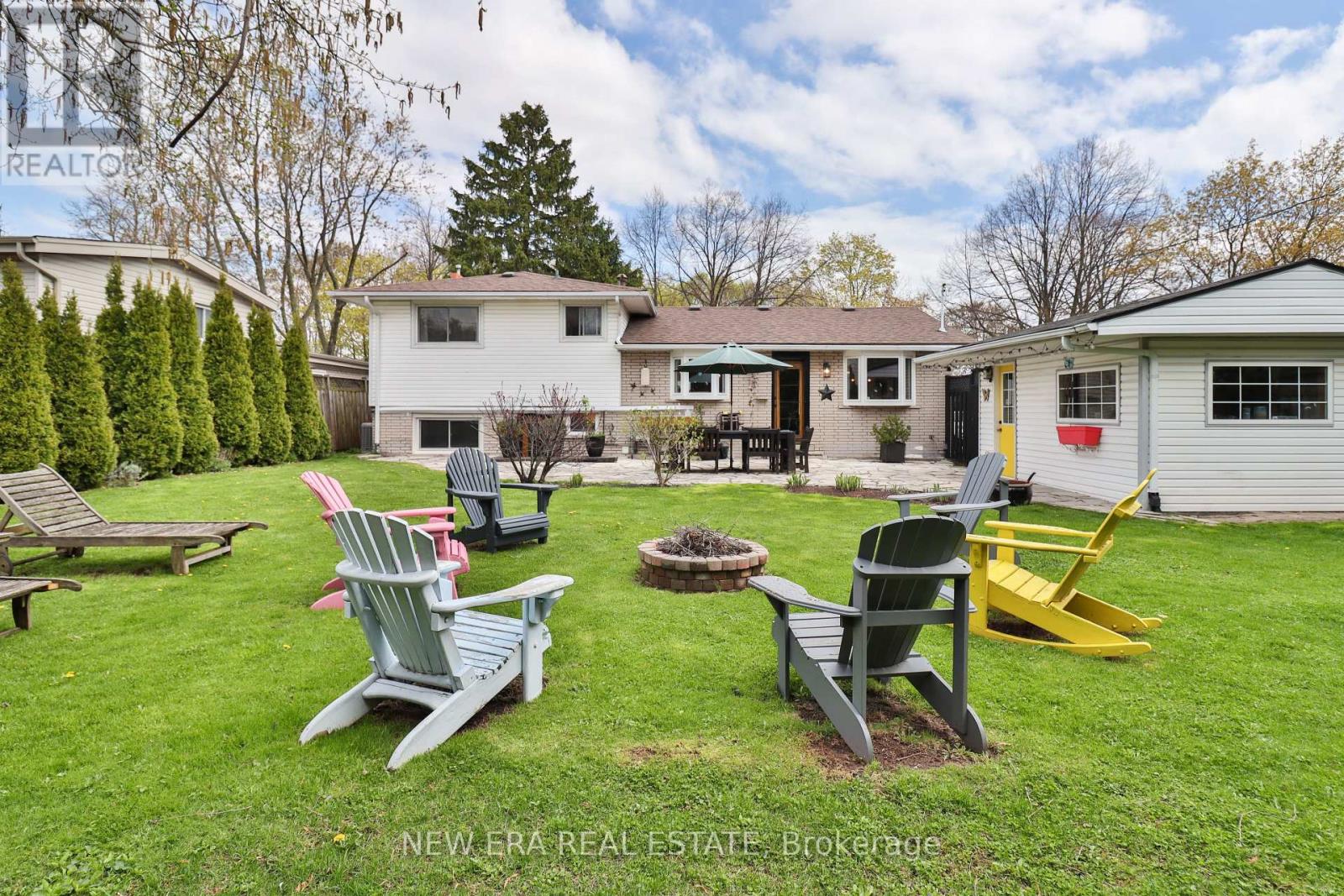630 Blue Forest Hill, Burlington, Ontario  L7L 4H3 - Photo 39 - W12131271
