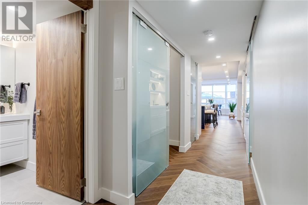 71 Simcoe Street Unit# 2201, Toronto, Ontario  M5J 2S9 - Photo 11 - 40725960