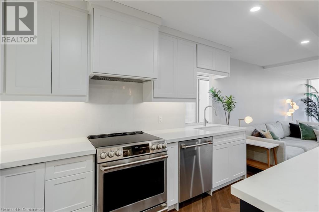 71 Simcoe Street Unit# 2201, Toronto, Ontario  M5J 2S9 - Photo 14 - 40725960