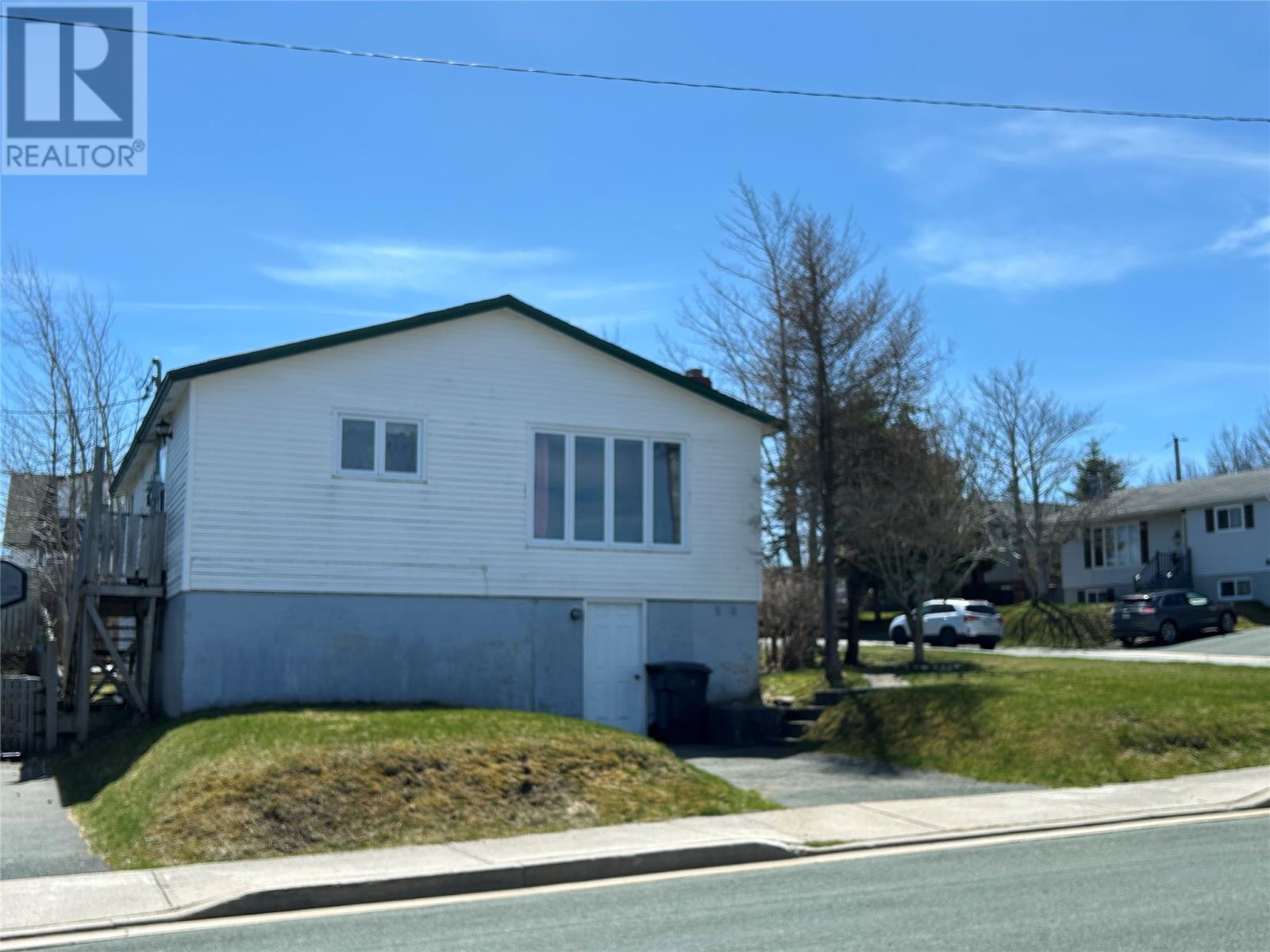 15 Keough Crescent, Mount Pearl, Newfoundland & Labrador
