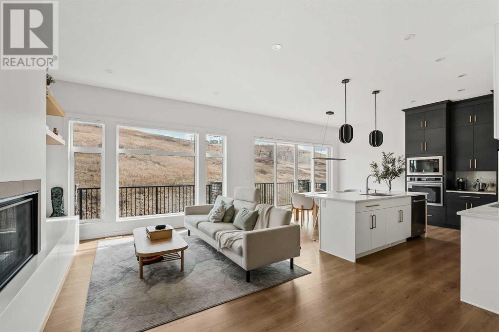 Property at 68 Cranbrook Cape SE image 3