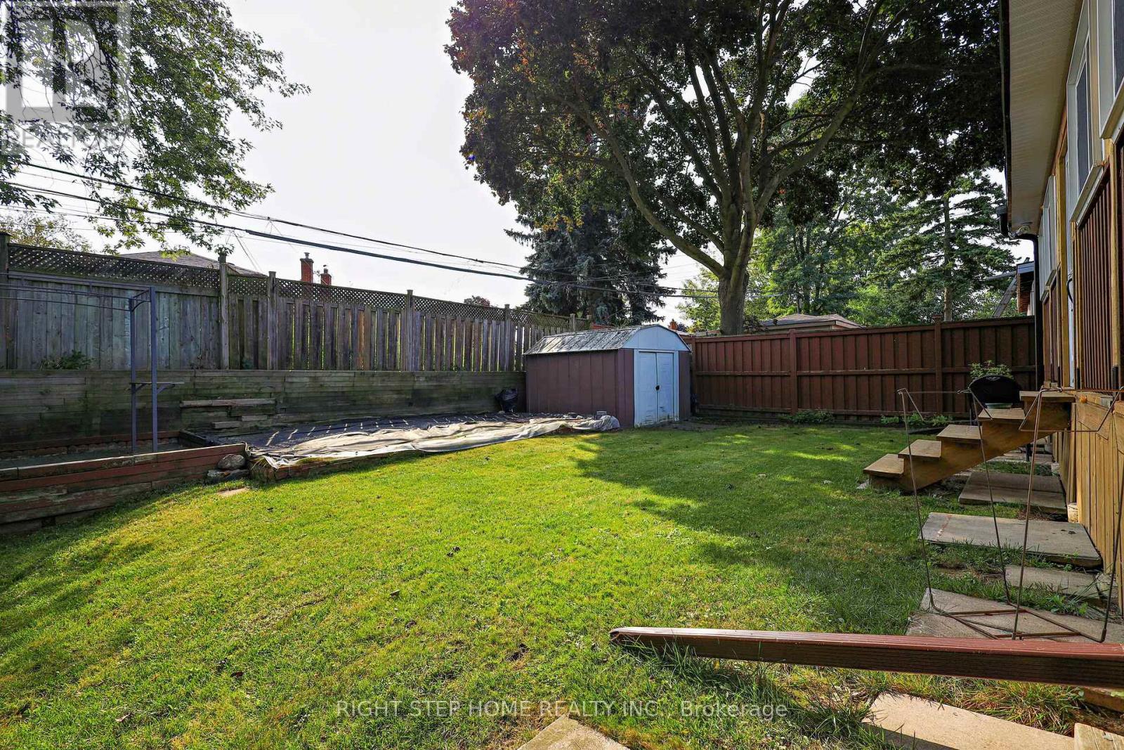 137 Benleigh Drive, Toronto, Ontario  M1H 1K4 - Photo 38 - E12129825