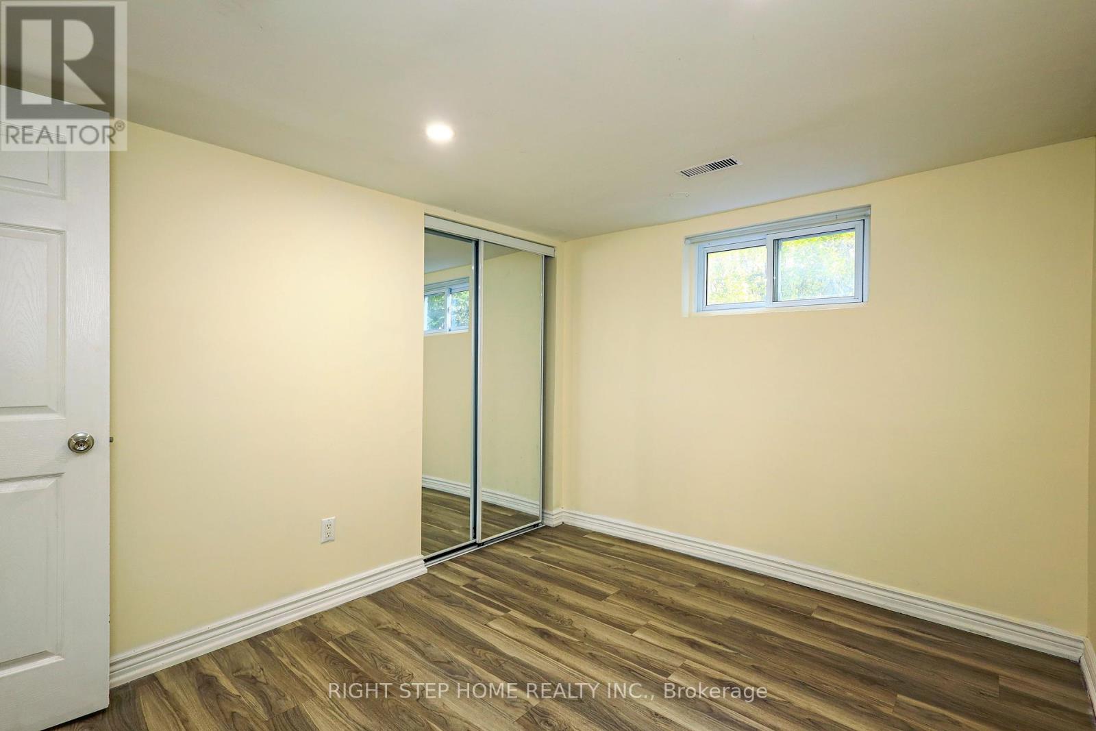 137 Benleigh Drive, Toronto, Ontario  M1H 1K4 - Photo 35 - E12129825