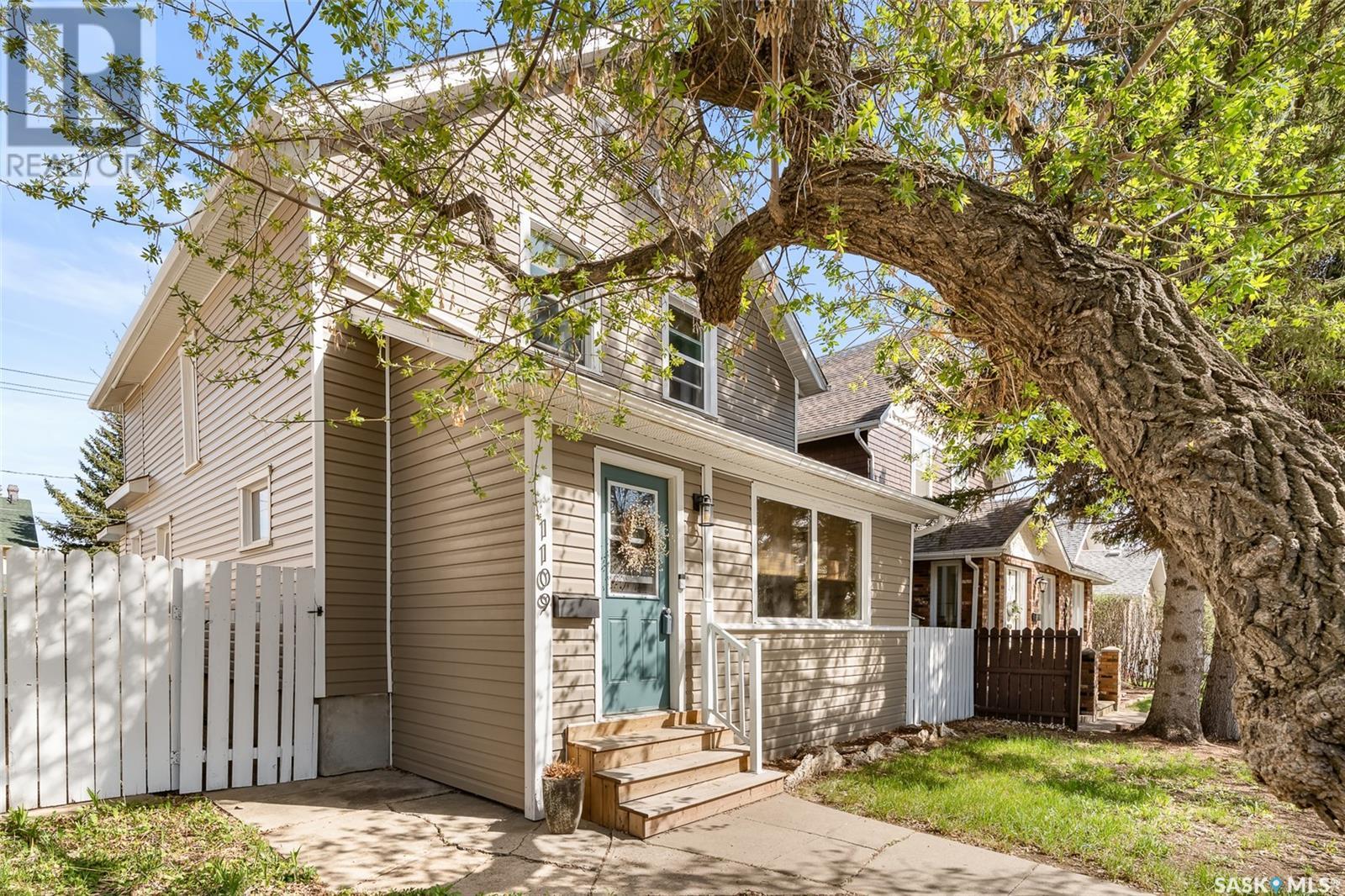 Property at 1109 5th AVENUE NW image 2