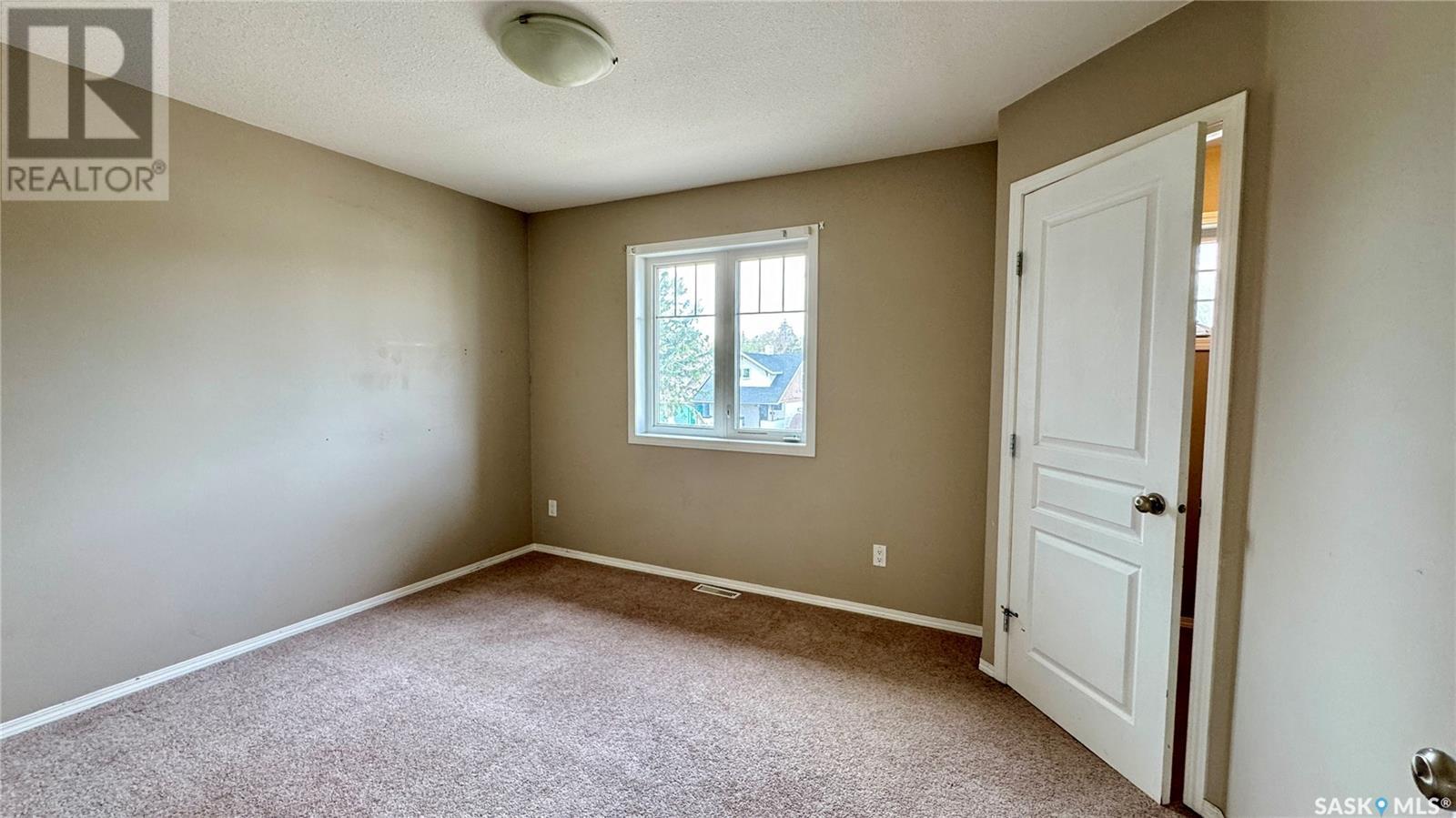 1151 4th Avenue Nw, Moose Jaw, Saskatchewan  S6H 3X4 - Photo 37 - SK004916