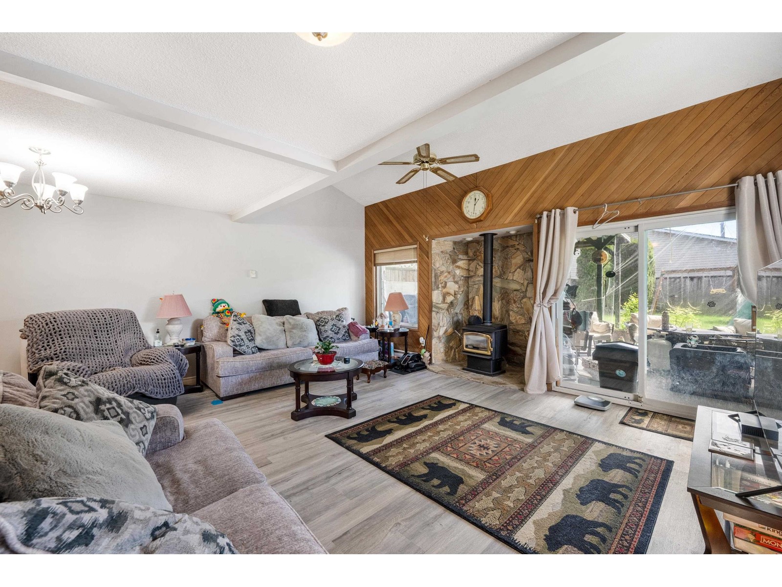 Property at 20804 52A AVENUE image 3