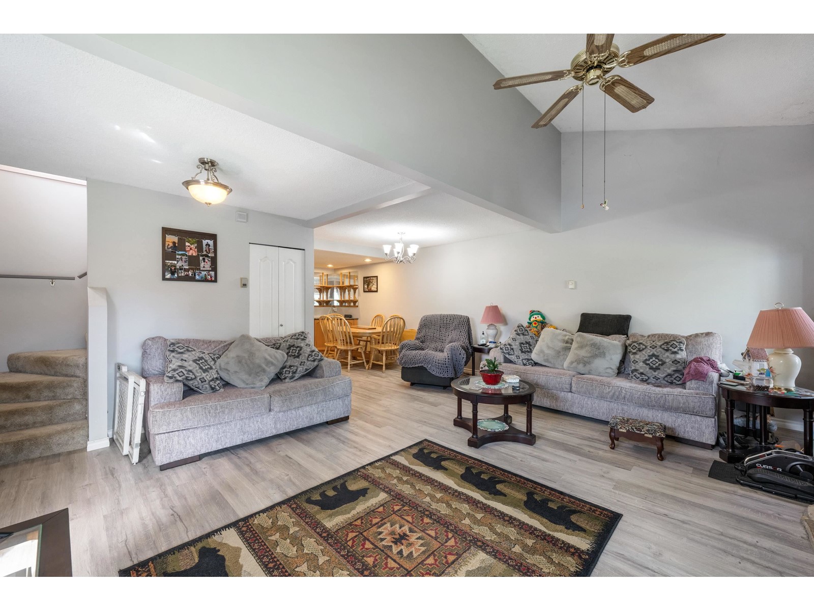 Property at 20804 52A AVENUE image 4
