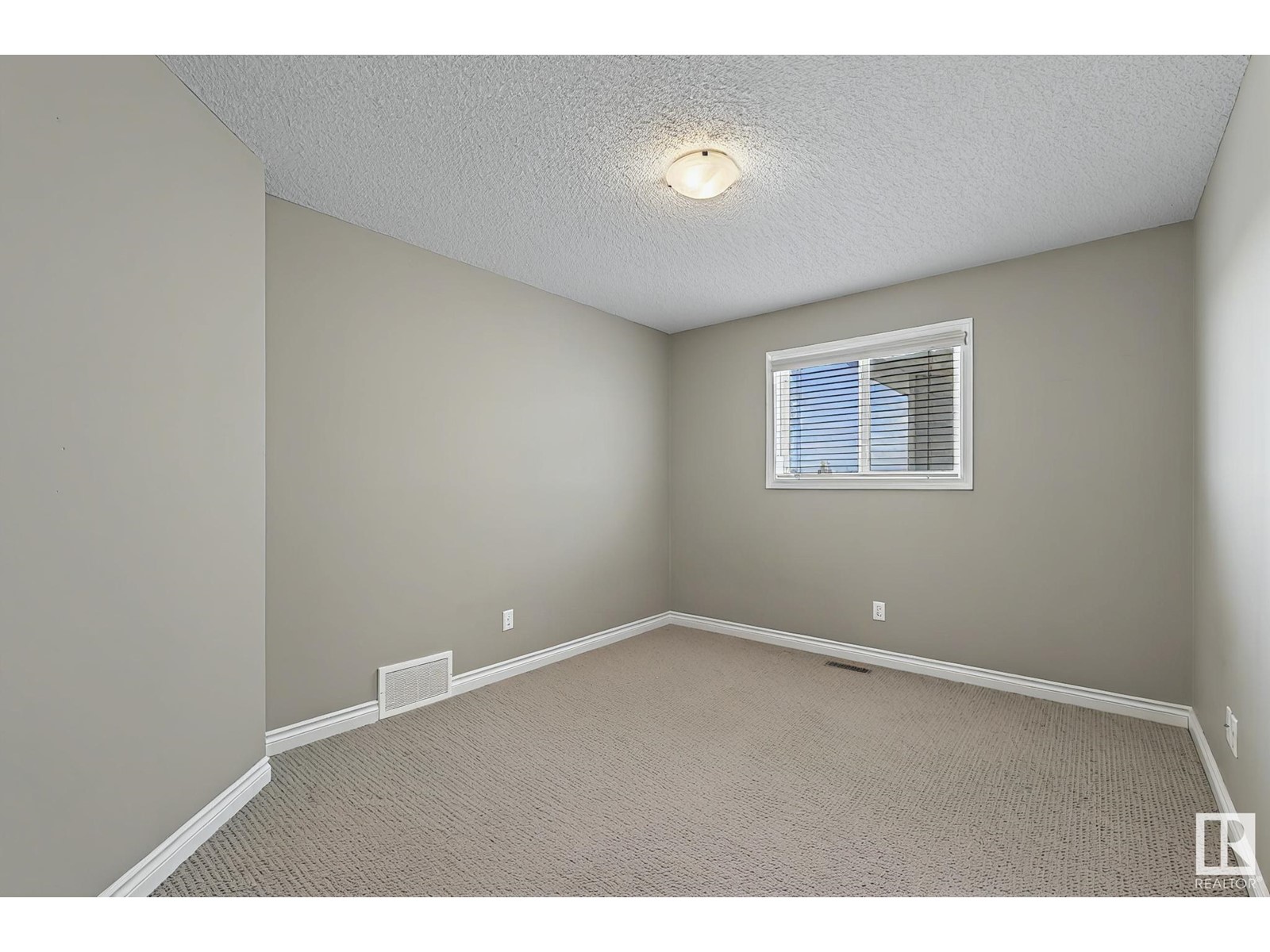 7517 Speaker Wy Nw, Edmonton, Alberta  T6R 0R5 - Photo 39 - E4434947