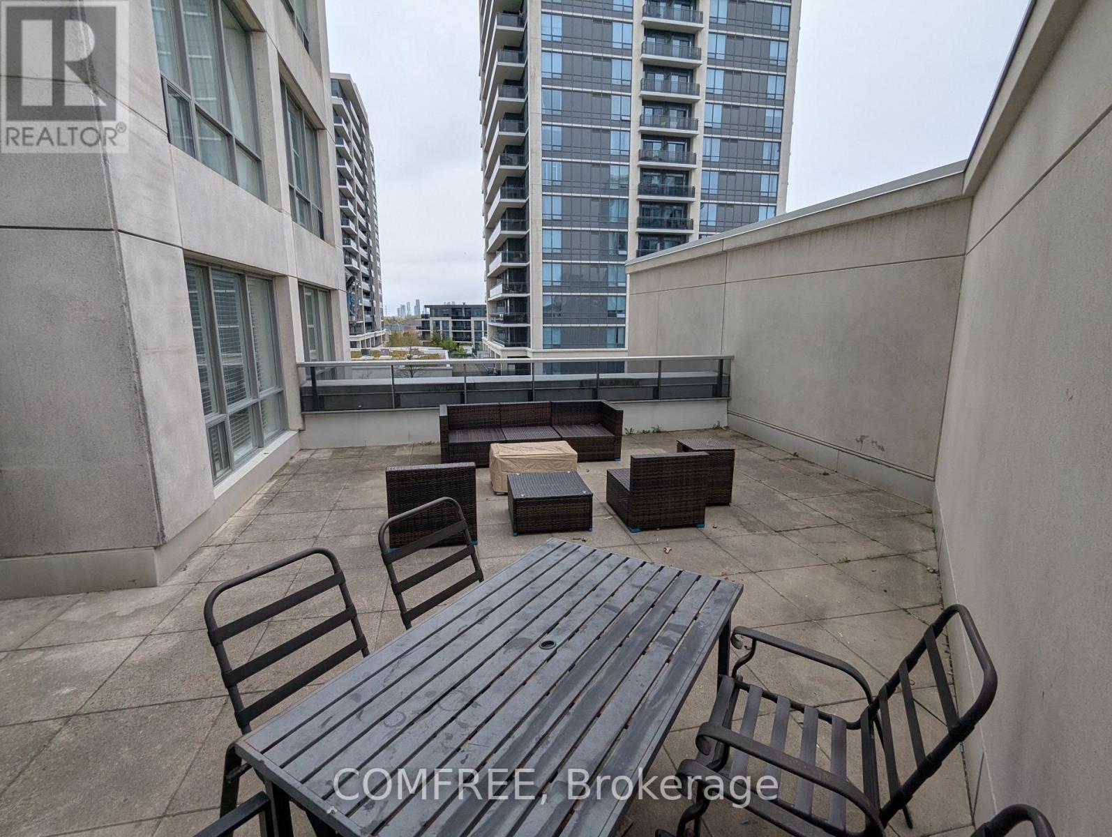201 - 60 Disera Drive, Vaughan (Beverley Glen), Ontario  L4J 9G1 - Photo 18 - N12131208