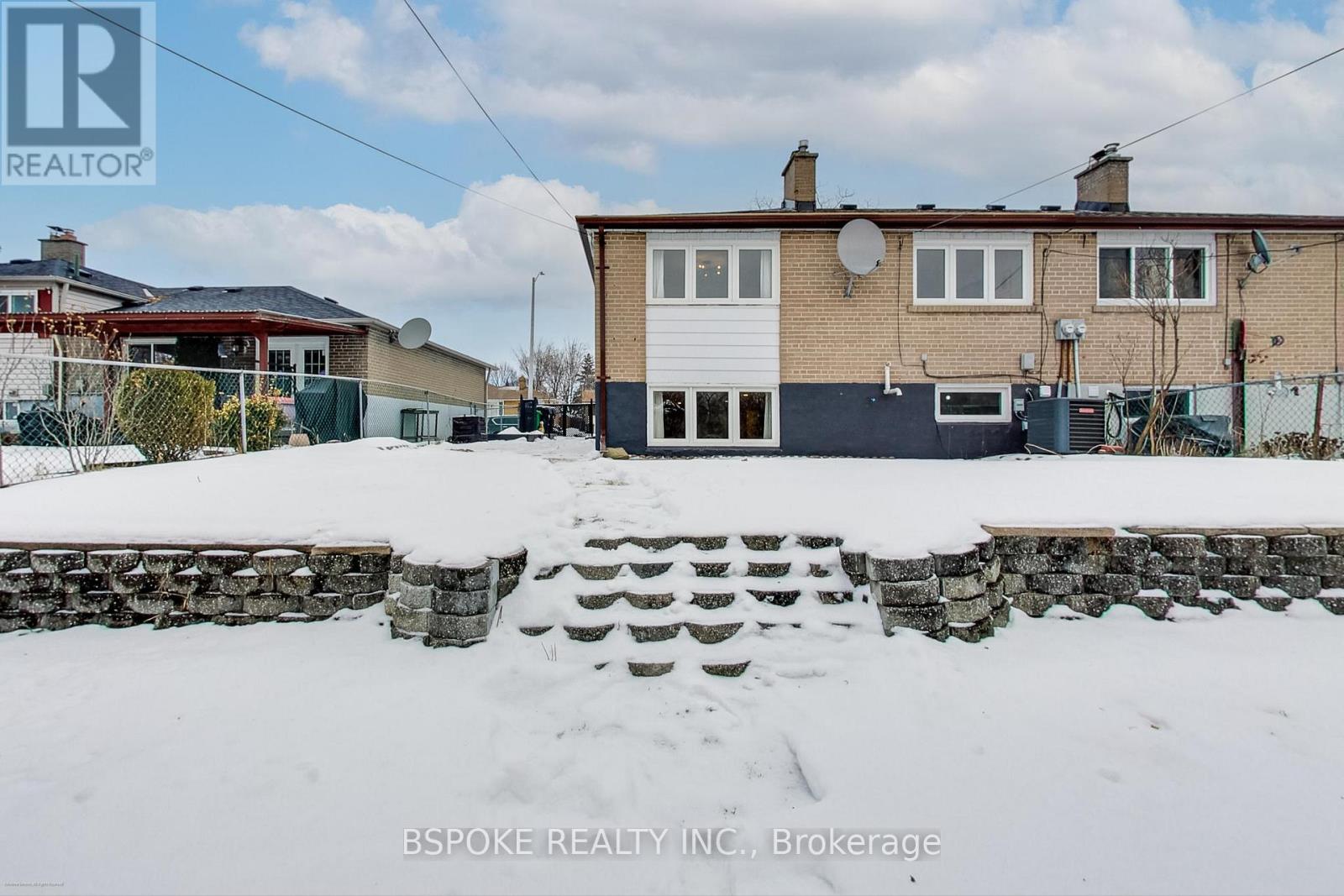 191 Avondale Boulevard, Brampton, Ontario  L6T 1J1 - Photo 27 - W12102598