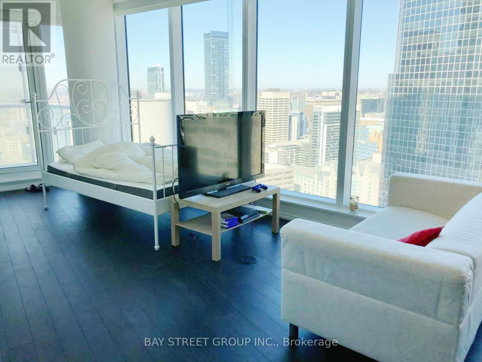 3312 - 197 Yonge Street, Toronto, Ontario  M5B 0C1 - Photo 6 - C12079278