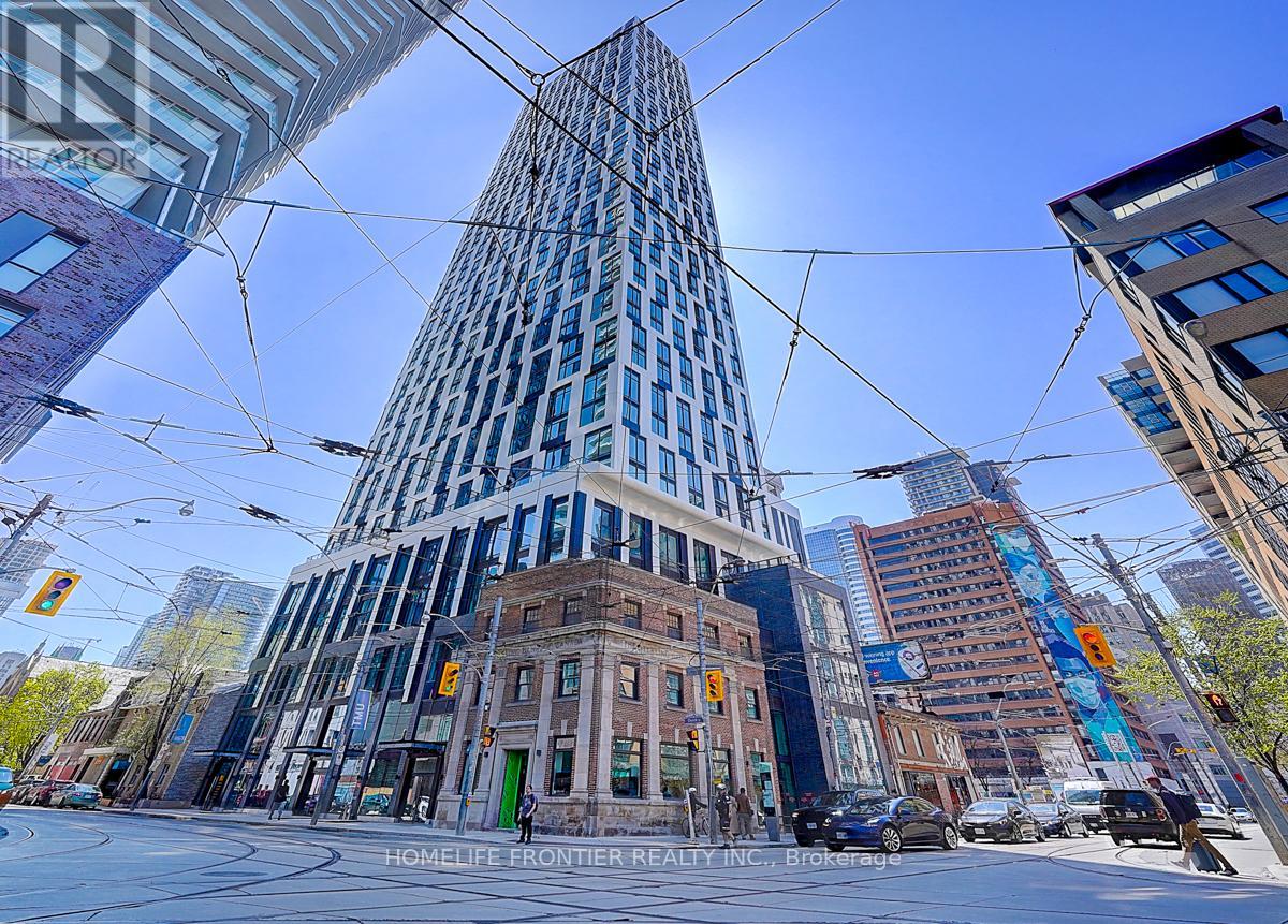 4016 - 252 Church Street, Toronto (Church-Yonge Corridor), Ontario  M5B 0E6 - Photo 1 - C12125466