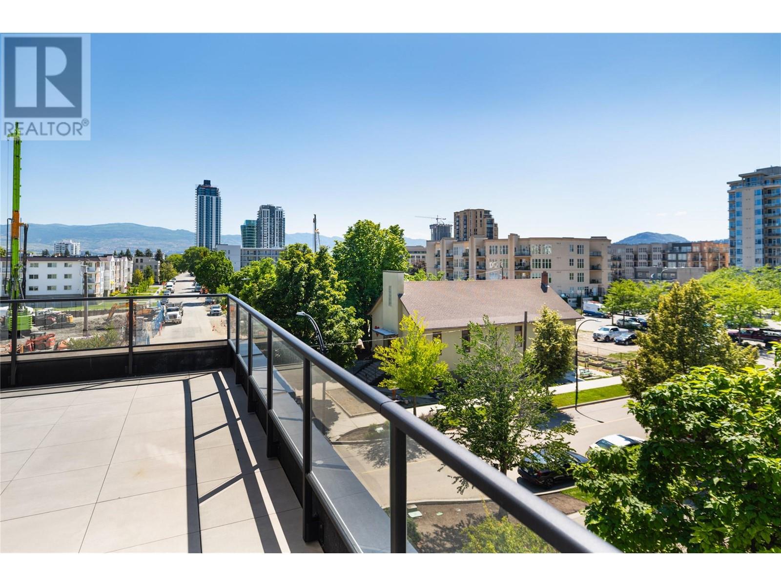 604 Cawston Avenue Unit# 415, Kelowna, British Columbia