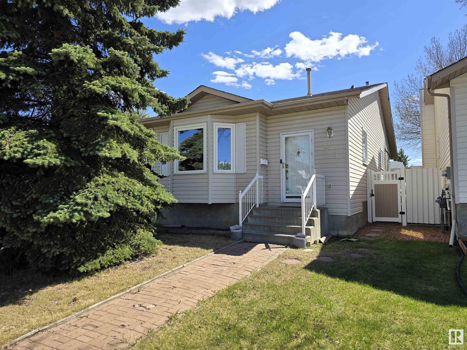 823 JOHNS CL NW, edmonton, Alberta