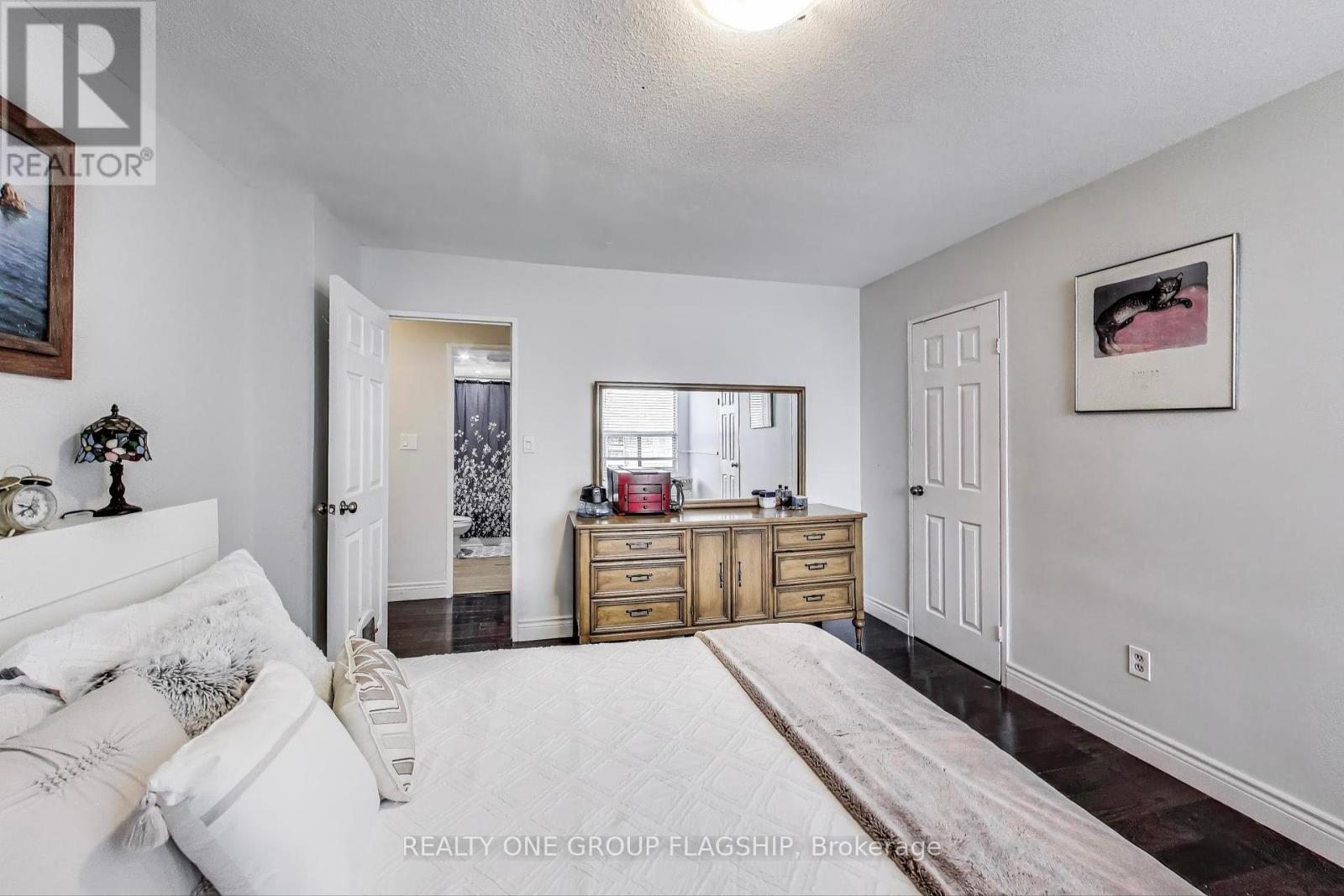 1009 - 10 Edgecliff Golfway, Toronto, Ontario  M3C 3A3 - Photo 18 - C12117623