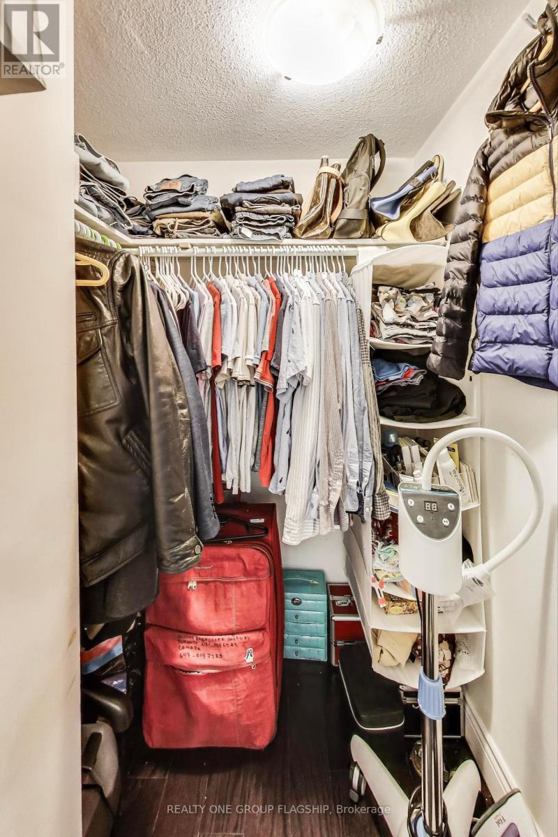 1009 - 10 Edgecliff Golfway, Toronto, Ontario  M3C 3A3 - Photo 20 - C12117623
