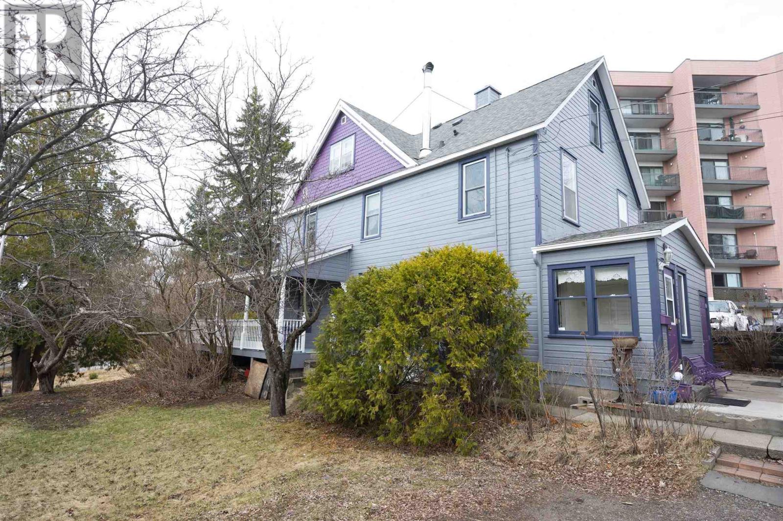 233 Elgin Street, Thunder Bay, Ontario  P7A 3S9 - Photo 4 - TB251027