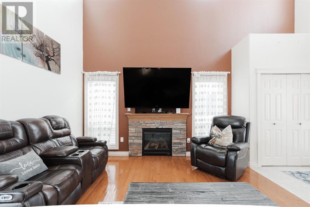 Property at 151 Killdeer Way image 4