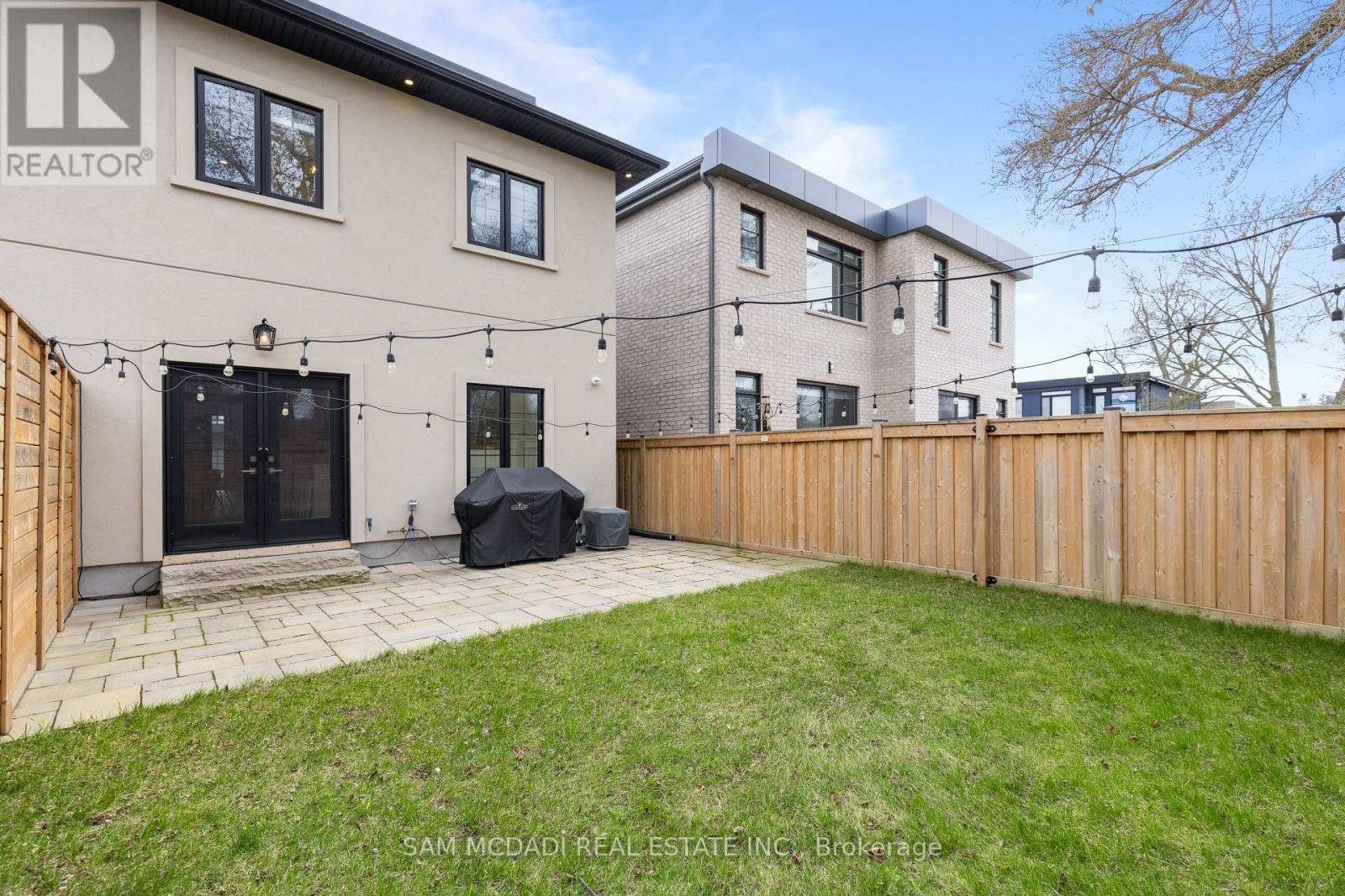 4 Iroquois Avenue, Mississauga, Ontario  L5G 1M6 - Photo 38 - W12117495