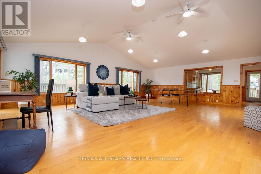 128 Maryland Drive, Selwyn, Ontario  K9T 6X3 - Photo 30 - X12131501