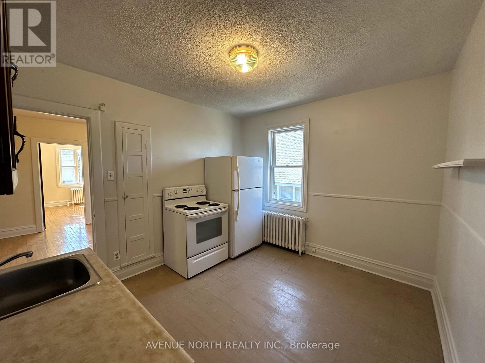 73 Poplar Street, Ottawa, Ontario  K1R 6V3 - Photo 15 - X12131460