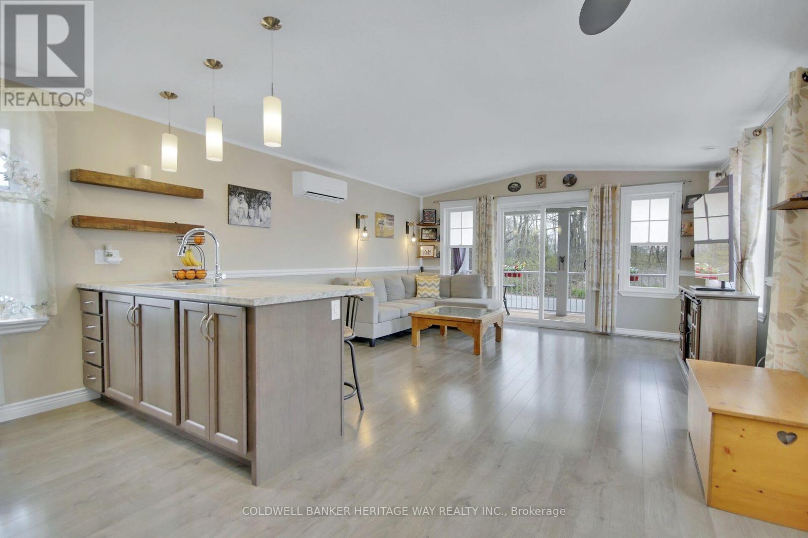 5 Maplewood Street, Beckwith, Ontario  K7C 0S5 - Photo 12 - X12131469