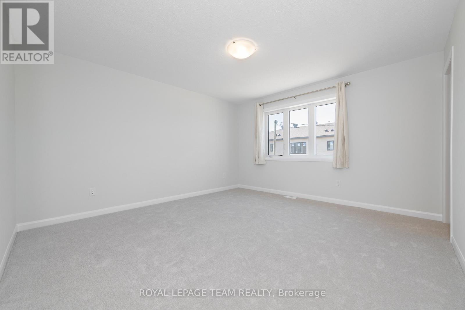 719 Doneraile Walk, Ottawa, Ontario  K2J 7B9 - Photo 15 - X12131507