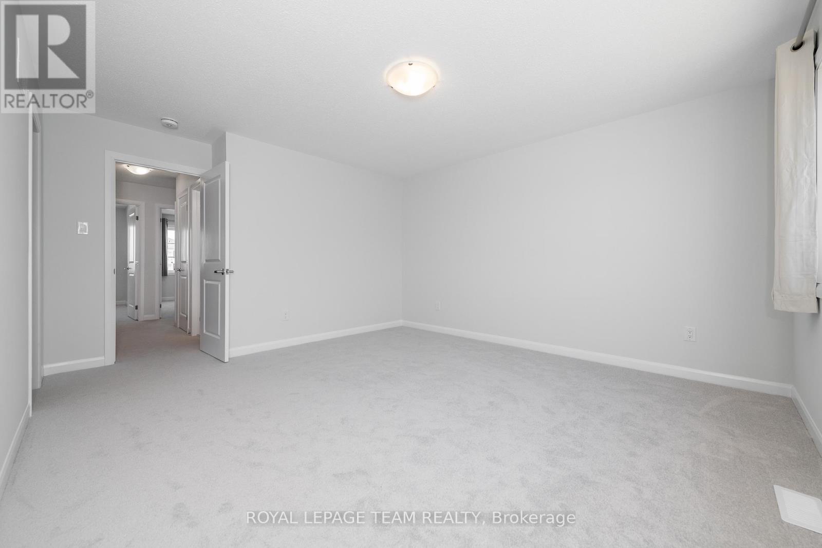 719 Doneraile Walk, Ottawa, Ontario  K2J 7B9 - Photo 18 - X12131507