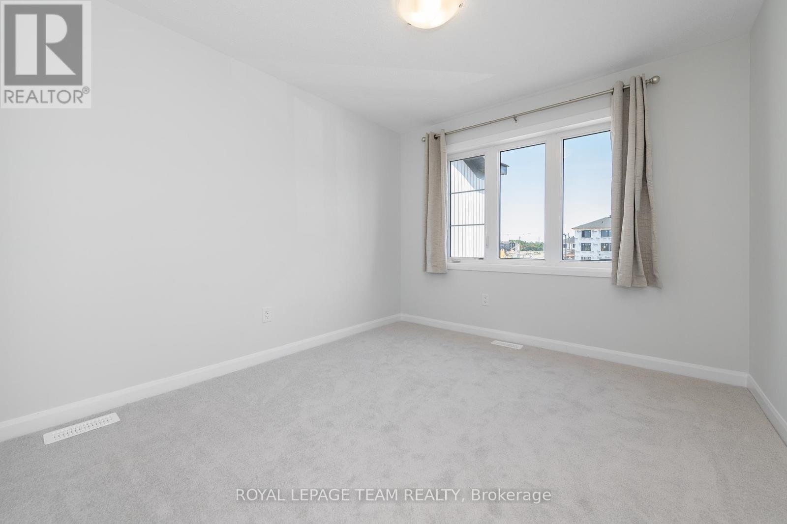 719 Doneraile Walk, Ottawa, Ontario  K2J 7B9 - Photo 25 - X12131507