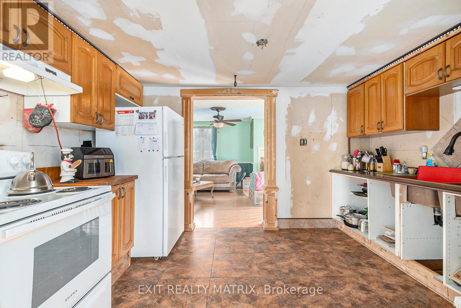 4885 138 Highway, South Stormont, Ontario  K0C 2A0 - Photo 5 - X12131525