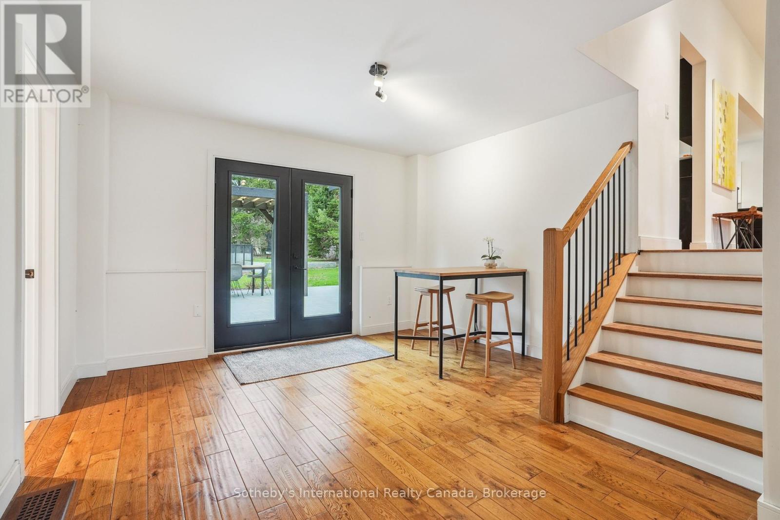 3 Forest Avenue, Hamilton, Ontario  L9H 6C1 - Photo 26 - X12131390