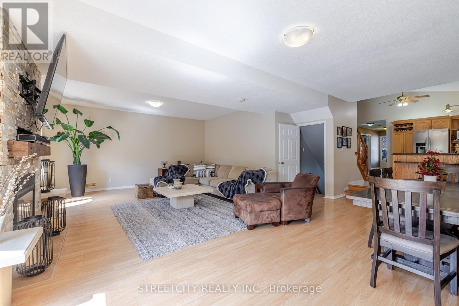 226 Andrea Crescent, Central Elgin, Ontario  N0L 1B0 - Photo 17 - X12131421