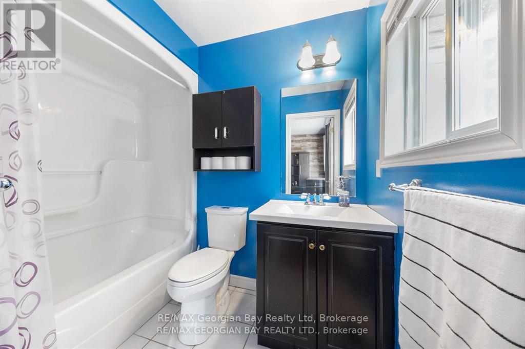925 Dominion Avenue, Midland, Ontario  L4R 4W2 - Photo 16 - S12131472