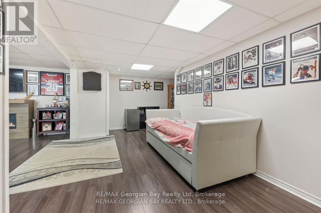 925 Dominion Avenue, Midland, Ontario  L4R 4W2 - Photo 19 - S12131472
