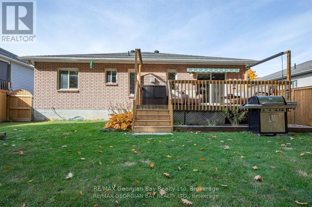 925 Dominion Avenue, Midland, Ontario  L4R 4W2 - Photo 32 - S12131472