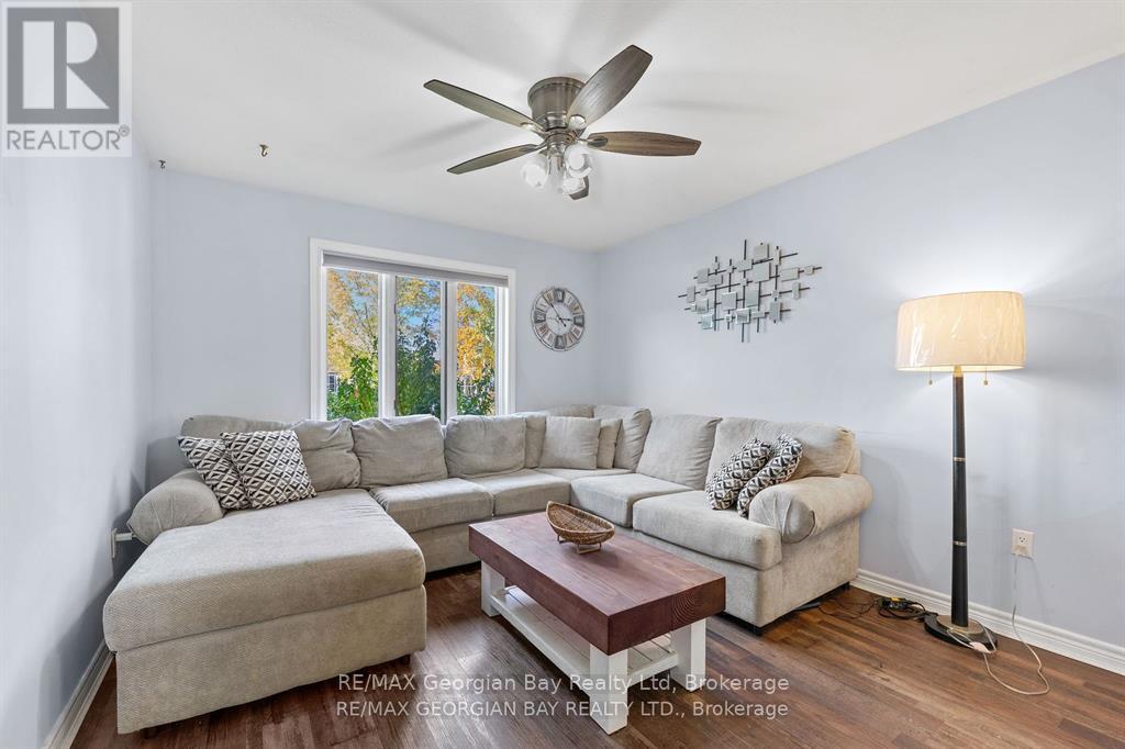 Property at 925 DOMINION AVENUE image 4