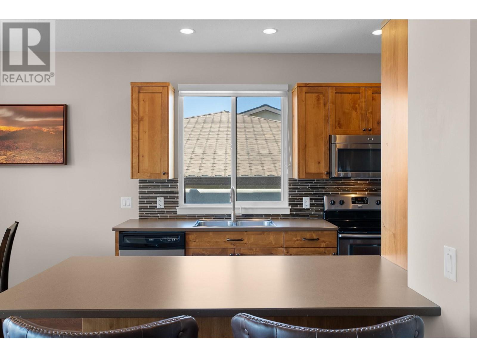 524 Belmonte Drive, Kamloops, British Columbia  V2H 0C6 - Photo 9 - 10346759
