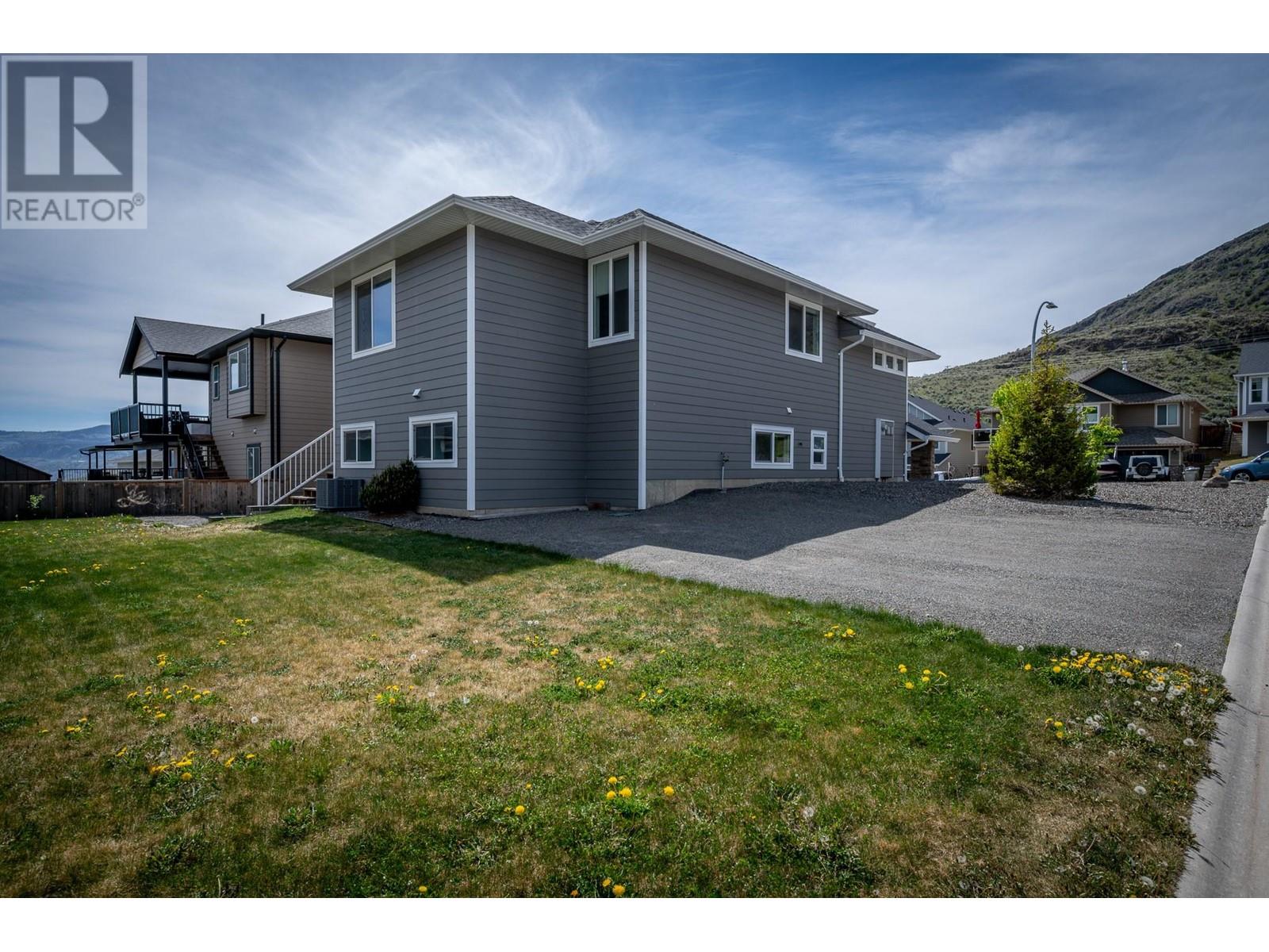 Property at 2198 SADDLEBACK Drive image 3