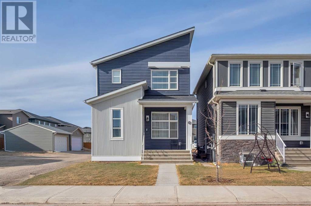 Property at 220 Cornerstone Grove NE image 3
