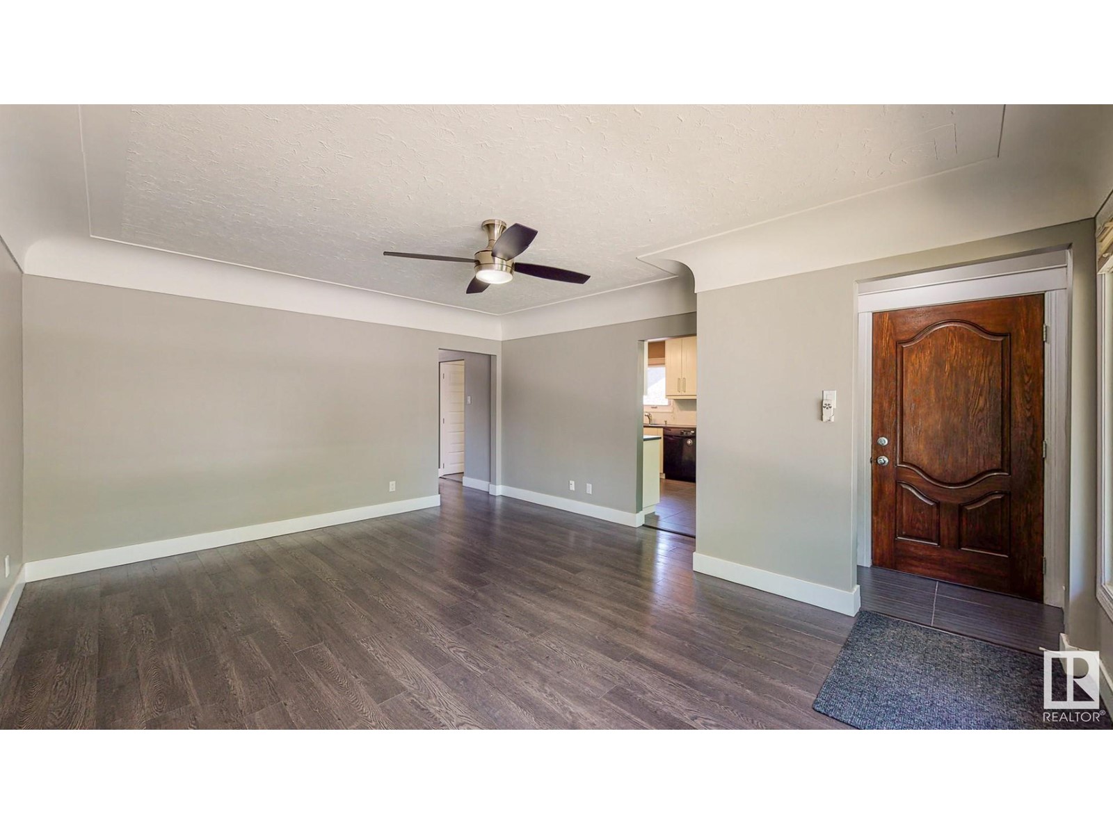 Property at 10525 63 AV NW image 3