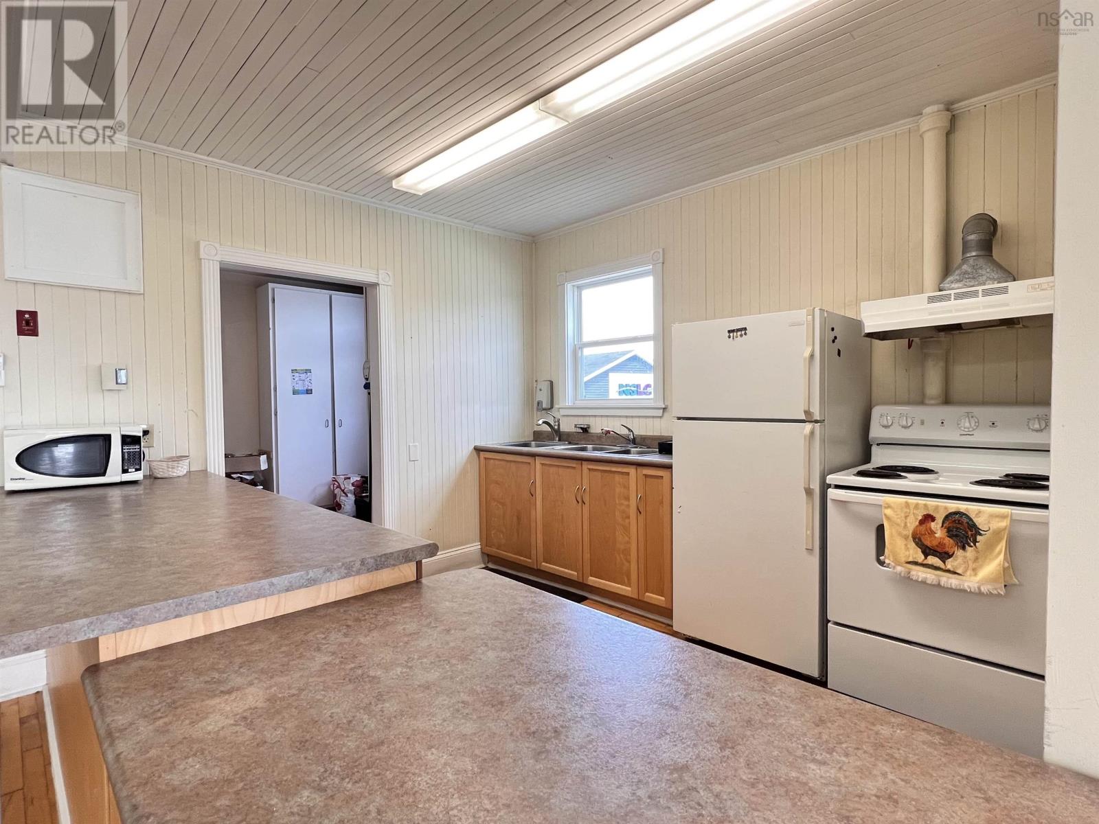 6 Beech Street, Lockeport, Nova Scotia  B0T 1W0 - Photo 10 - 202510094