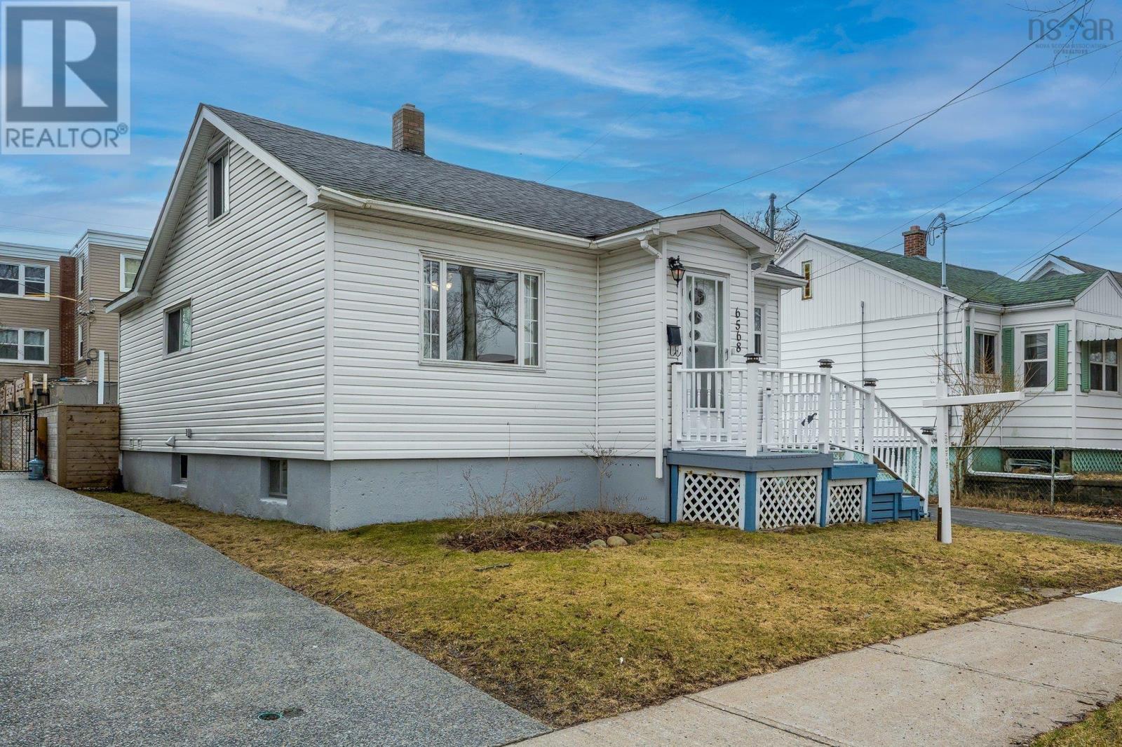 Property at 6568 Roslyn Road image 3