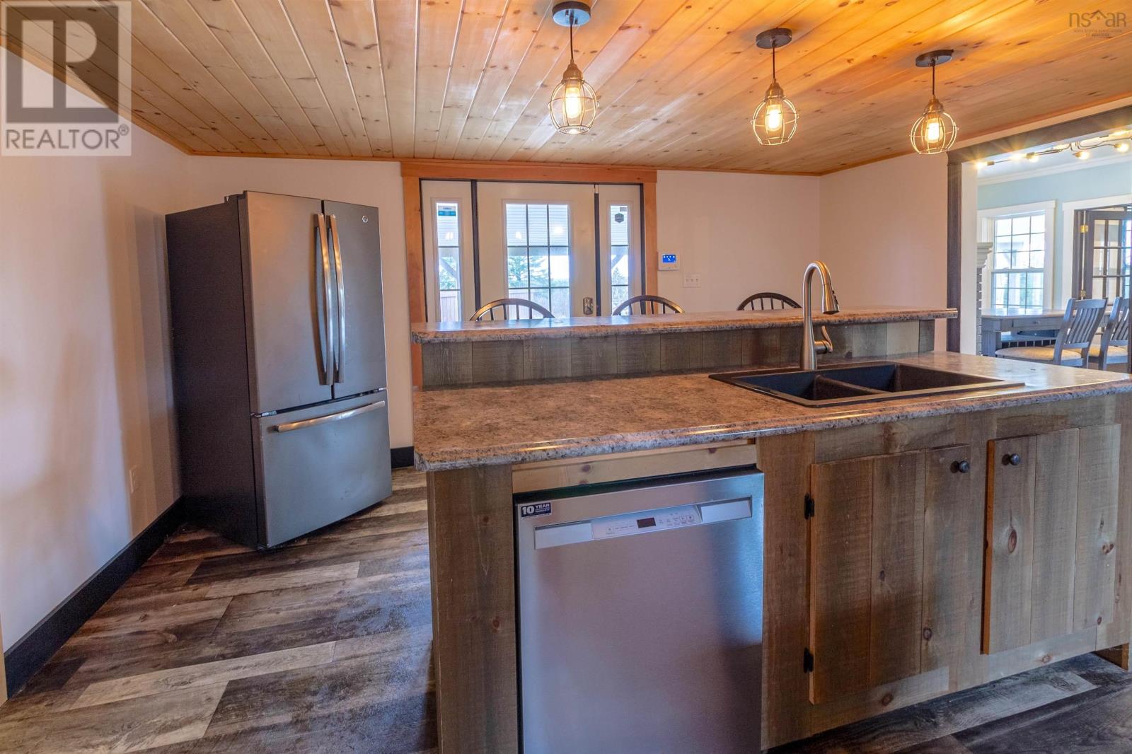 352 Bear Point Road, Bear Point, Nova Scotia  B0W 3B0 - Photo 10 - 202510152